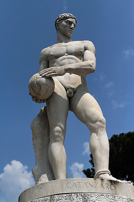 Stadio dei marmi 163